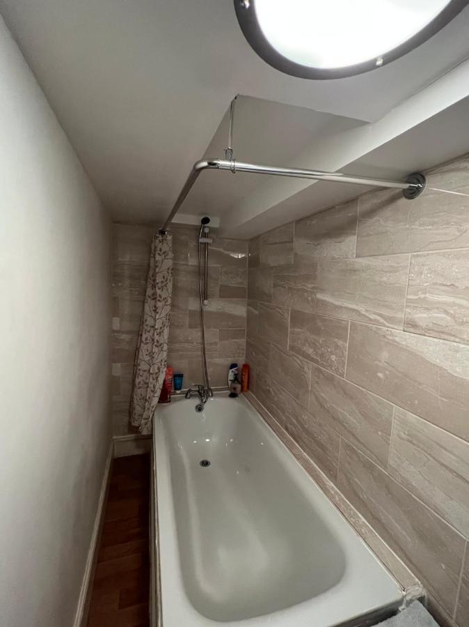 Comfy Apartment - Finchley Road London Exterior photo